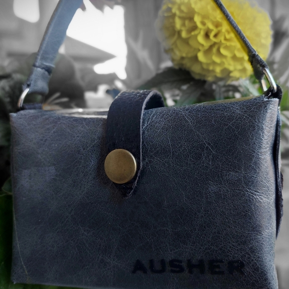 Women's clutch purse - Picture 2 of 2